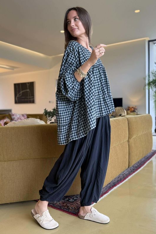 Nonni Gingham Artist Smock Black